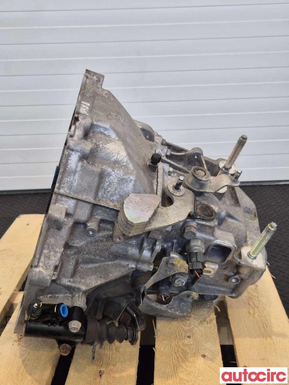 Girkasse manuell til Mazda 2 2015-2019 (Type III, Fase 1)  (MAZDA|F6W3-03-000|)