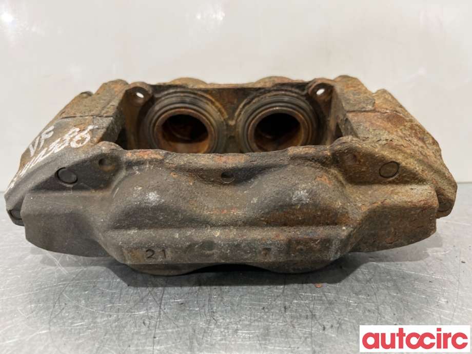 Bremsecaliper venstre foran til Toyota Hilux 2016-2020  (TOYOTA|477500K350|)