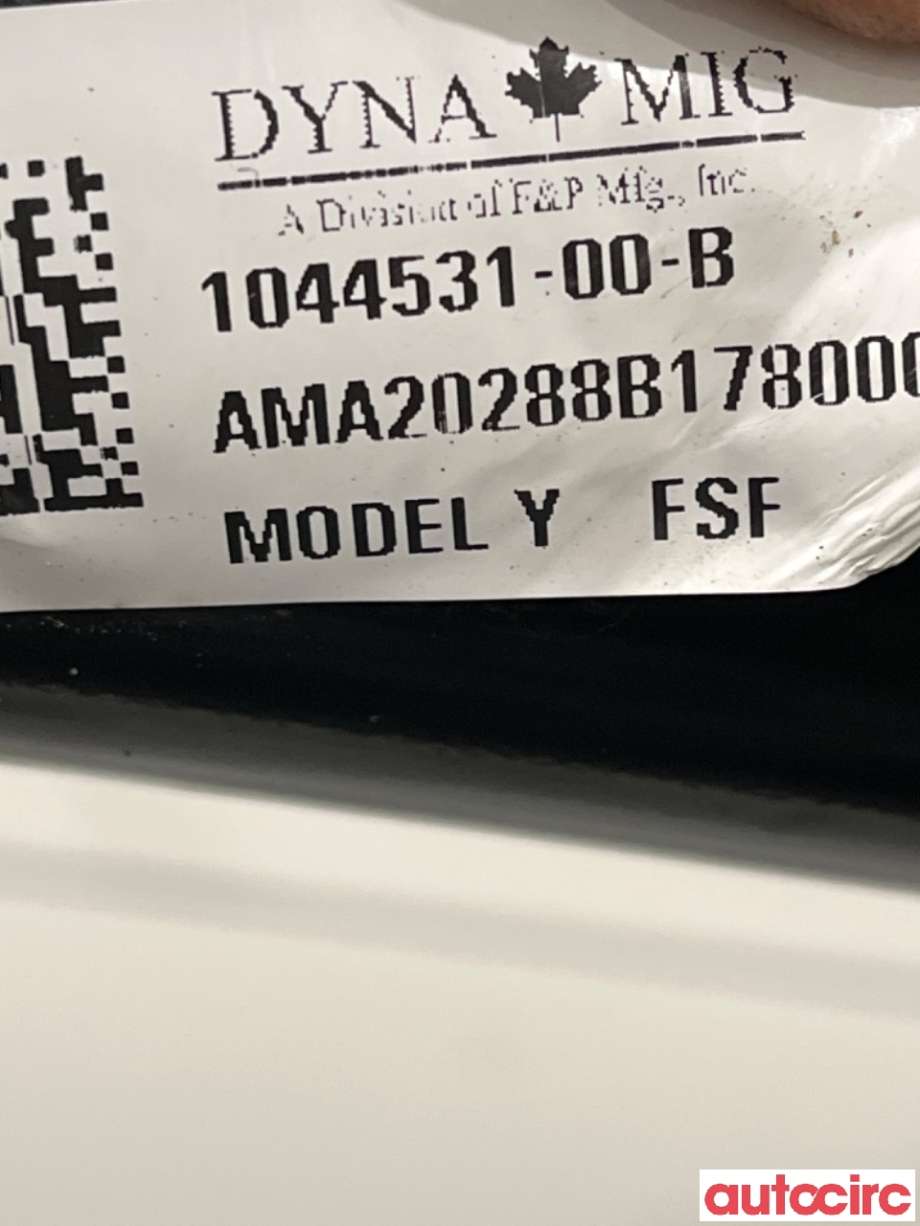 Travers foran hoved til Tesla Model 3 2018-2023 (Fase 1)  (TESLA|1044531-01-B|)