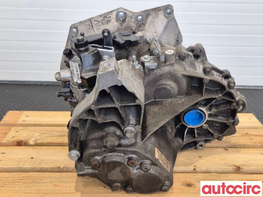 Girkasse manuell 6-trinn til Ford Focus 2011-2014 (Type III, Fase 1)  (FORD|2255835||AV6R-7002-KK)