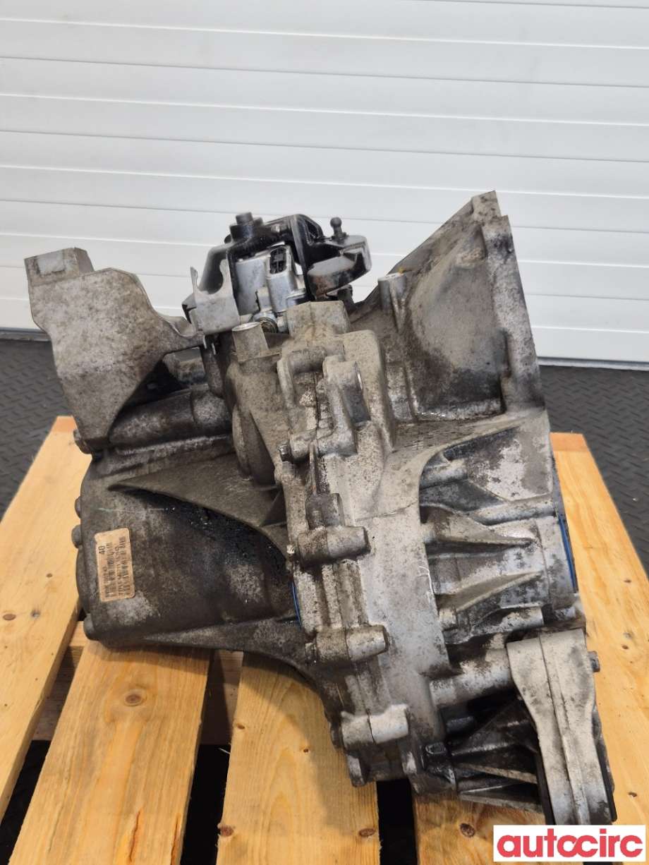 Girkasse manuell 6-trinn til Ford Focus 2011-2014 (Type III, Fase 1)  (FORD|2255835||AV6R-7002-KK)