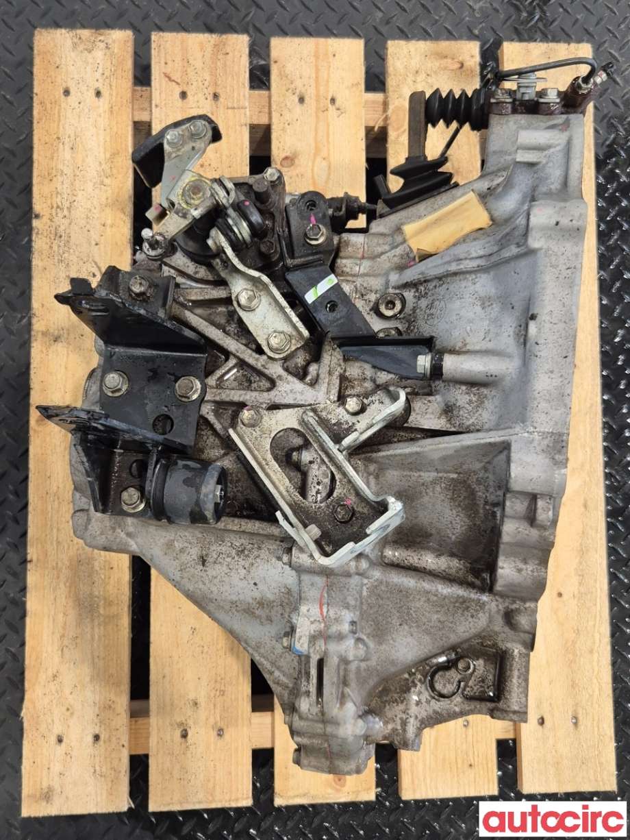 Girkasse manuell 6-trinn til Toyota Avensis 2009-2015 (Type III, Fase 1)  (TOYOTA|3030020B20|EA65|3030020A90)