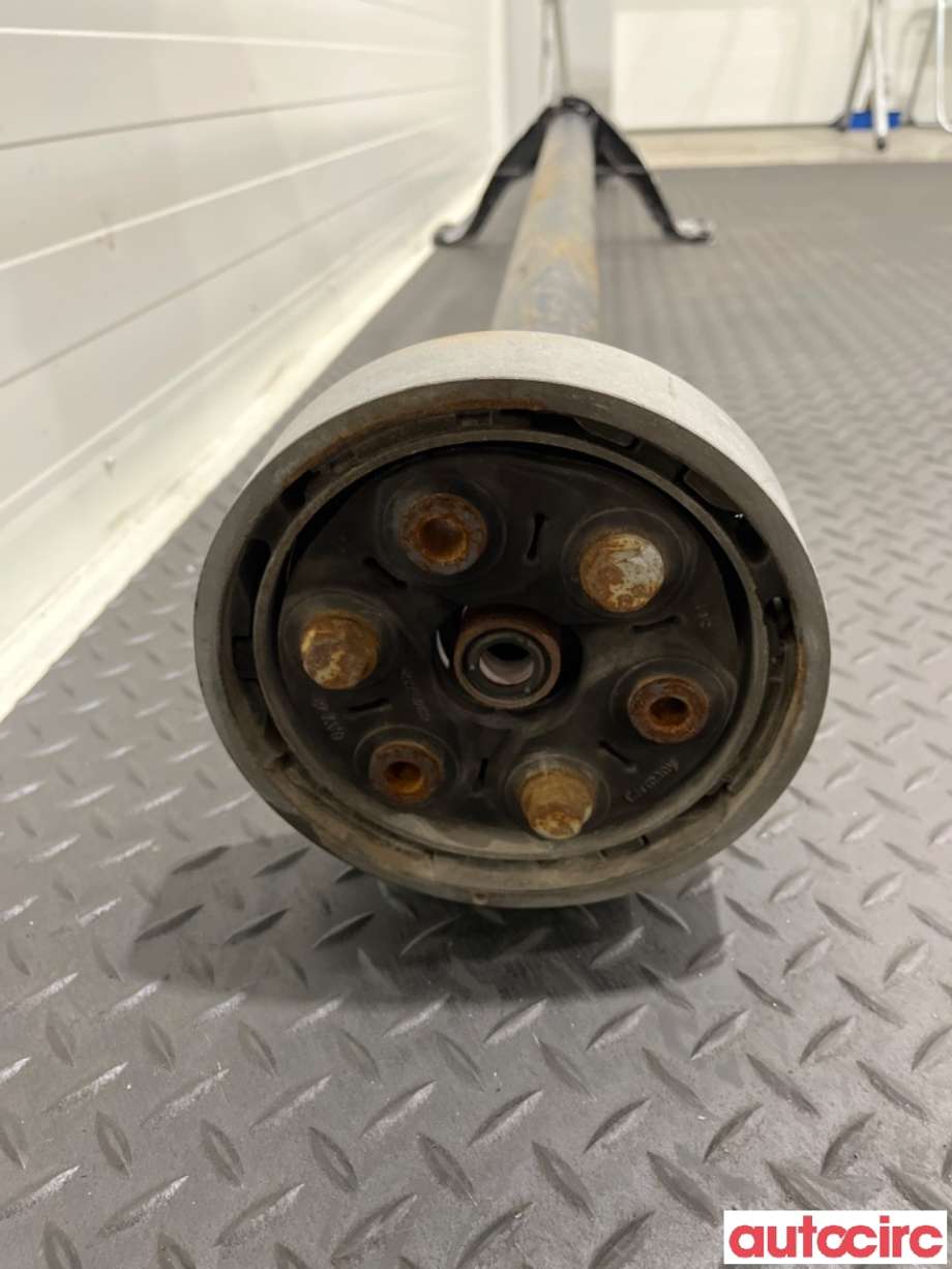 Mellomaksel til VW Passat 2011-2015 (B7) (B7) (VOLKSWAGEN|3C0521101AG|)