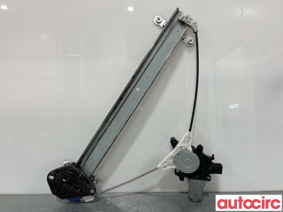 Ruteheis venstre foran til Subaru Impreza 2008-2012 (Type III) (SUBARU|61041FG010|61041FG011|61041FG012)