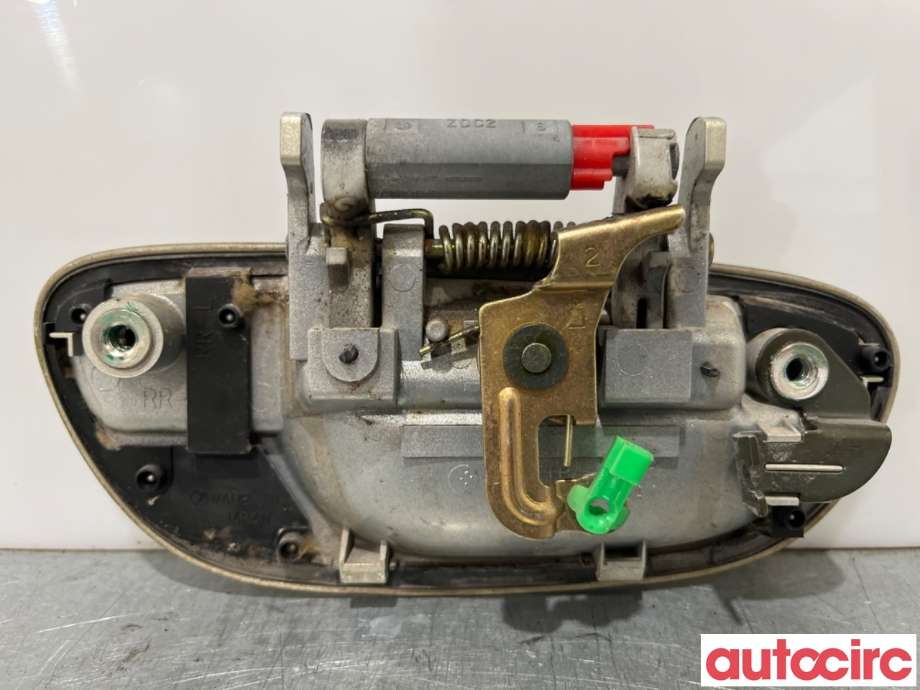 Dørhåndtak utv venstre bak til Subaru Outback 2003-2007 (Type III, Fase 1)  (SUBARU|61022AG010GA|)