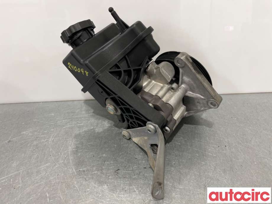 Servo pumpe mekanisk til Mercedes C-Klasse 2011-2014 (Fase 2) (W204) (W204) (MERCEDES|A0064661501|7693900509)