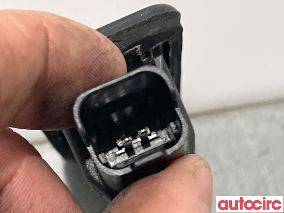 Skiltlys til Peugeot 208 2012-2019 (Type I)  (PEUGEOT|6340G3||9682403680)
