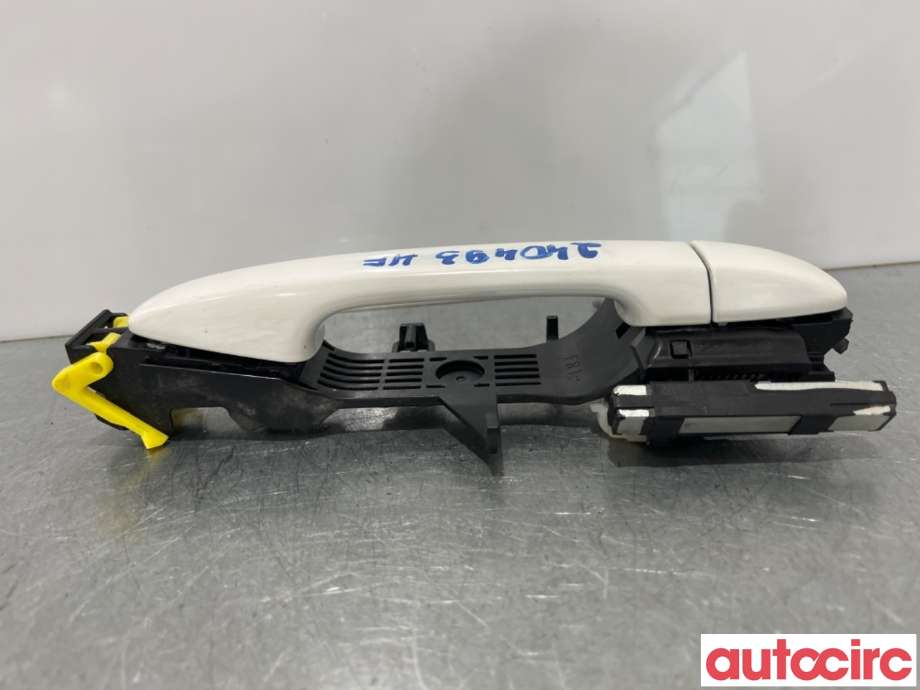 Dørhåndtak utv høyre foran til Toyota Avensis 2009-2015 (Type III, Fase 1) (TOYOTA|6921105918||6920105032)