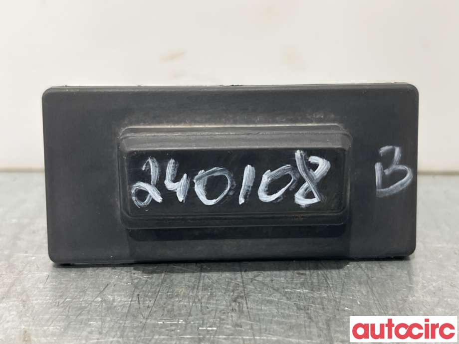 Bakluke/bakdør håndtak til Mazda 3, 2013-2016 (Type III, Fase 1)  (MAZDA|GHK1-56-8D0)
