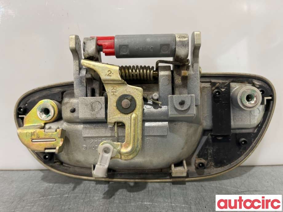 Dørhåndtak utv høyre bak til Subaru Outback 2003-2007 (Type III, Fase 1) (SUBARU|61022AG000GA|)