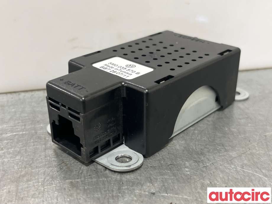 Antenne forsterker til VW Golf VI 2008-2012  (VOLKSWAGEN|5M0035570B|)