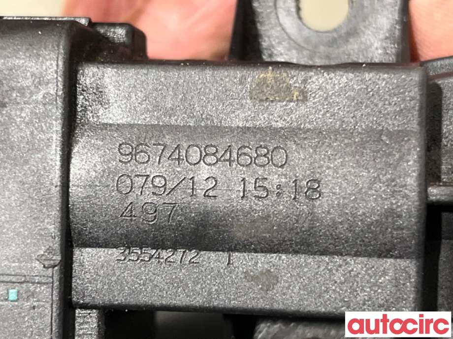 Vakuumventil til Ford Fiesta 2008-2012 (Type VI, Fase 1)  (FORD|1930383||9674084680)