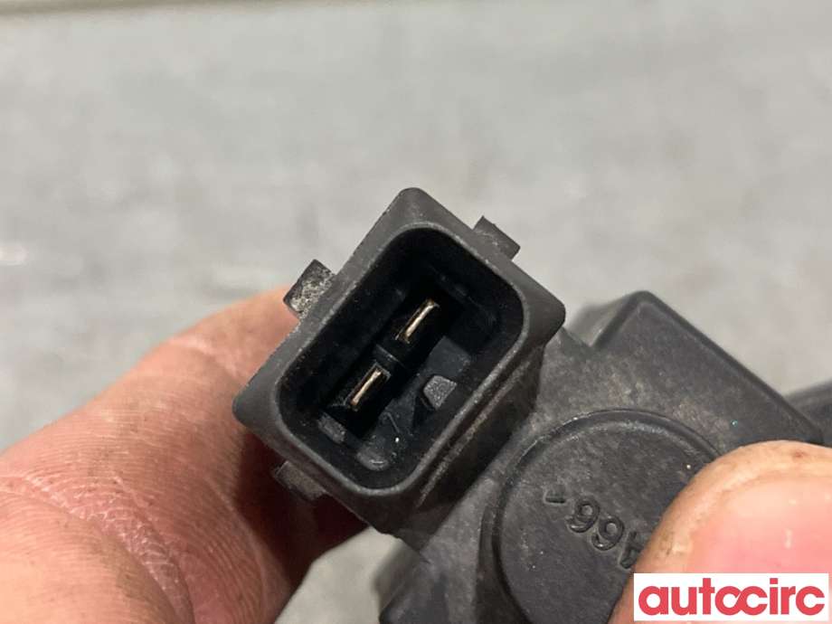 Vakuumventil til Toyota Avensis 2009-2015 (Type III, Fase 1)  (TOYOTA|258600R010|72828606|25860-0R010)