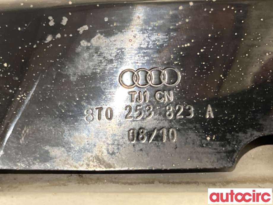Eksos diverse til Audi A5 2007-2016 (Type I) (AUDI|8T0253823A|)