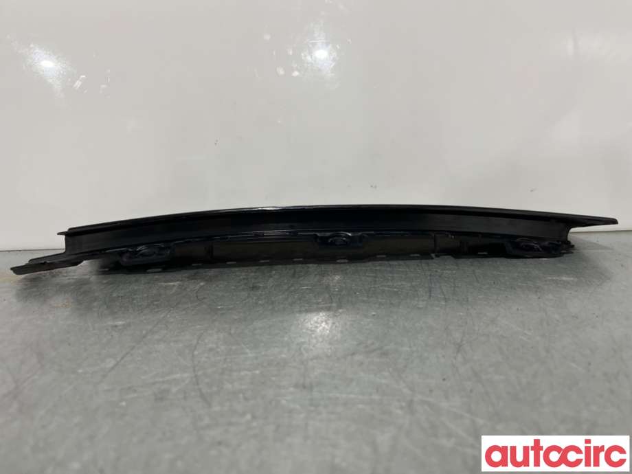 Lister til Ford Focus 2011-2014 (Type III, Fase 1)  (FORD|1751093||BM51-A254A41-AF)