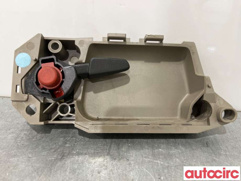 Diverse deler til Volvo XC90 2002-2006 (Type I, Fase 1) (VOLVO|39893672||8652552)