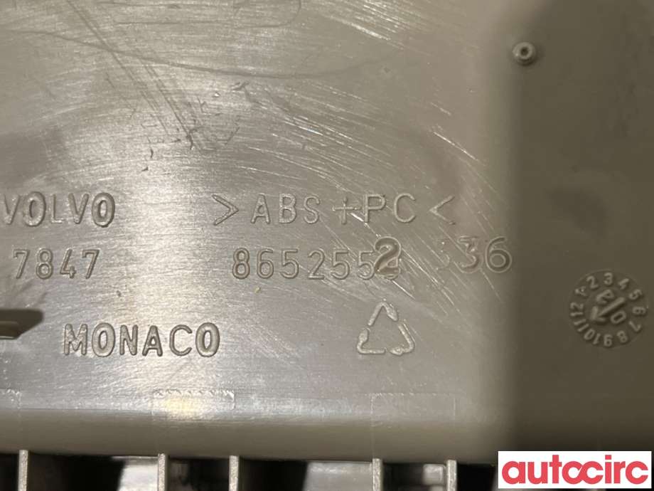 Diverse deler til Volvo XC90 2002-2006 (Type I, Fase 1) (VOLVO|39893672||8652552)