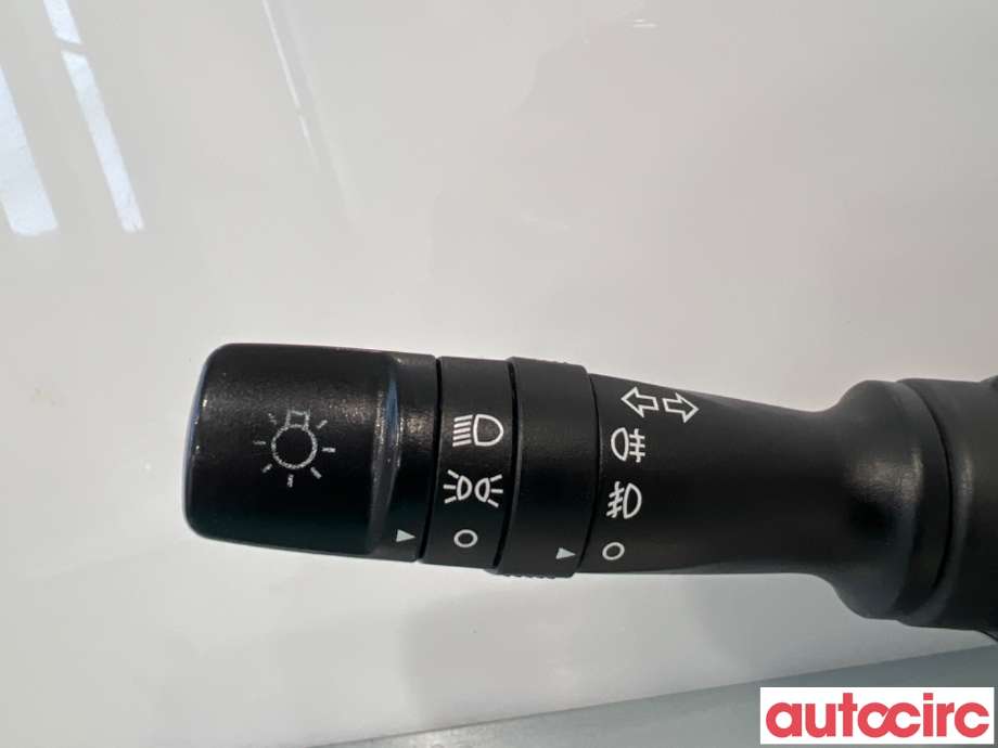 Bryter lys til Kia Sorento 2011-2015 Type II (KIA|934102P530AS||934102P530)
