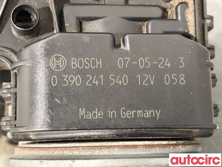 Viskermotor frontrute til Peugeot 207 2006-2012  (PEUGEOT|6405CH|0390241540|9650380780)