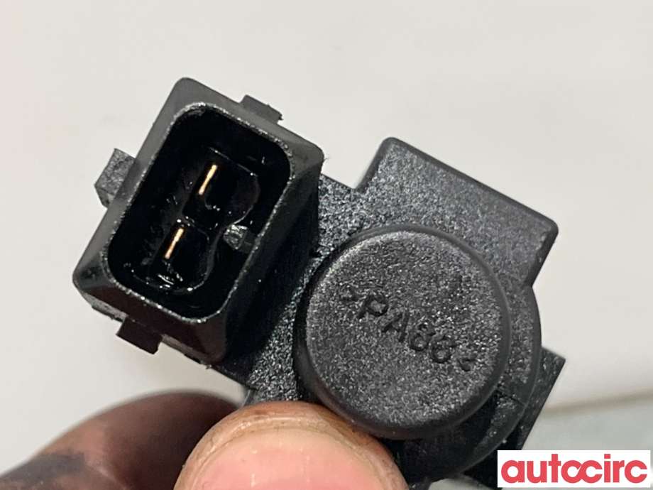 Vakuumventil til BMW 5-Serie 2003-2010 (E60/E61) (E60/E61) (BMW|11747810831|72234100|1742712)