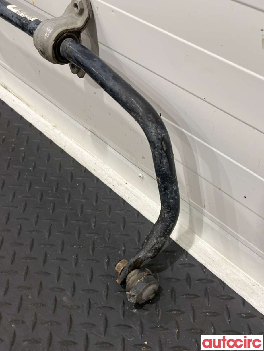 Stabilisatorstag foran til Škoda Octavia 2013-2016 (Type III, Fase 1)  (SKODA|5Q0411303Q|)