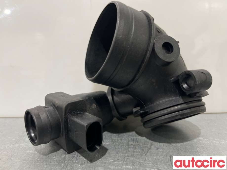 Turbo rør til Škoda Octavia, 2013-2016 (Type III, Fase 1) (SKODA|5Q0129635D)