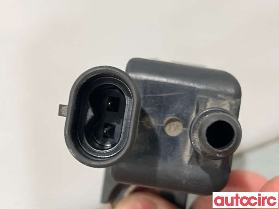 Vakuumventil til Opel Insignia A 2009-2014  (OPEL|12608378|MX136200-3250|12592015)