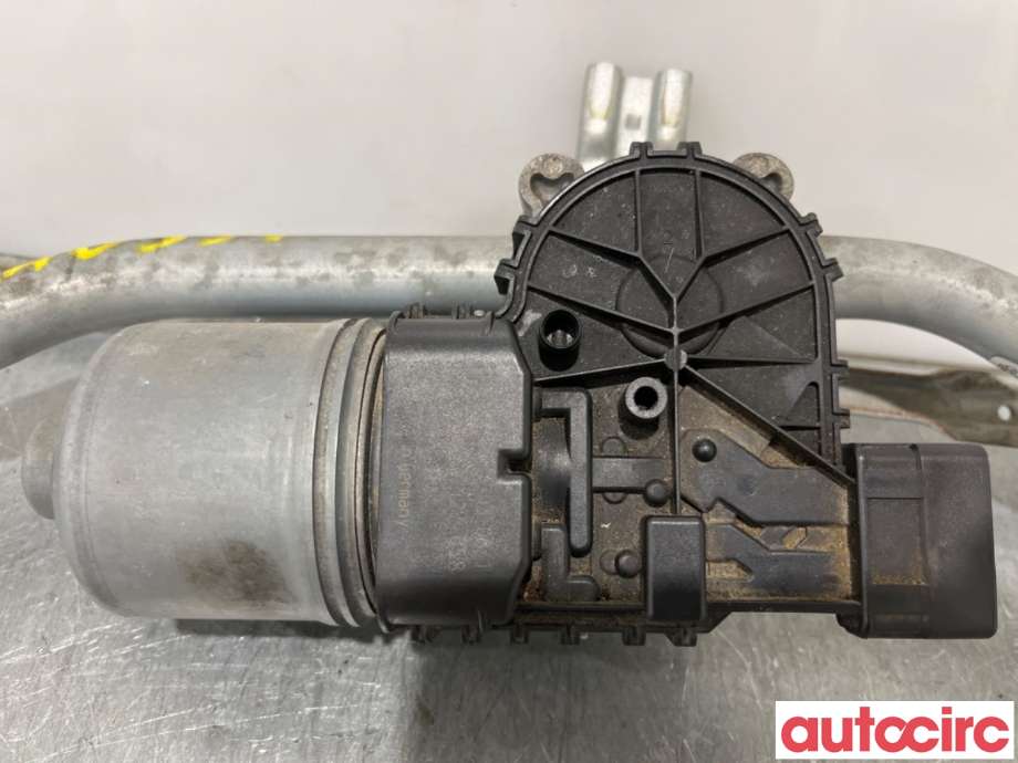 Viskermotor frontrute til Peugeot 208 2012-2019 (Type I)  (PEUGEOT|9673222580|0390241540)