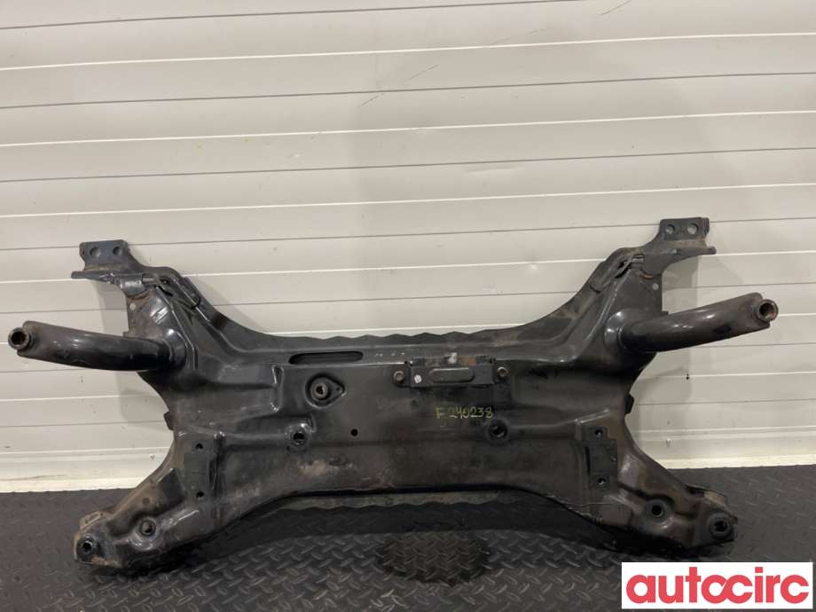 Travers foran hoved til Mitsubishi Outlander, 2015-->> (Type III, Fase 2)  (MITSUBISHI|4000A458)