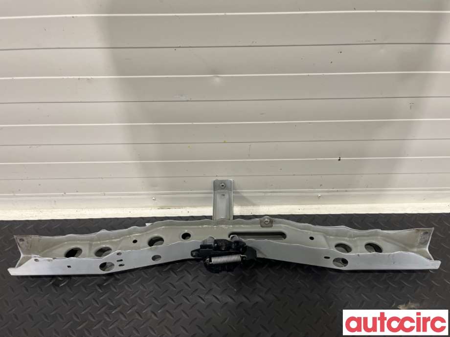 Frontplate øvre til Toyota Avensis 2009-2015 (Type III, Fase 1)  (TOYOTA|5320805030|)
