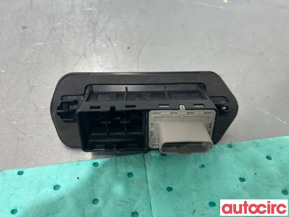 Diverse deler til Renault Kangoo 2008-2021 (Type II)  (RENAULT|8200428700|)