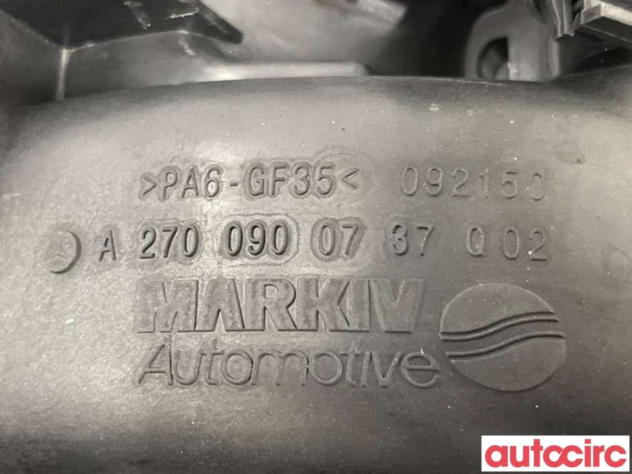 Manifold innsug til Mercedes CLA 2013-2019 (C117) (C117) (MERCEDES|A2700900737|)