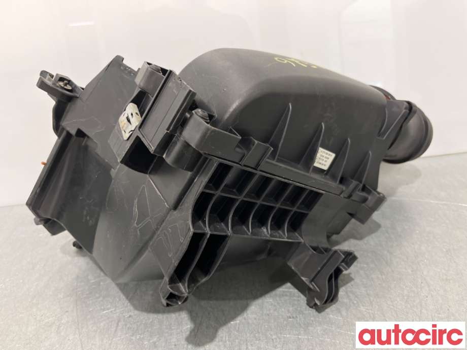 Luftfilterboks til Mercedes CLA 2013-2019 (C117) (C117) (MERCEDES|A2700900601||A2700940004)