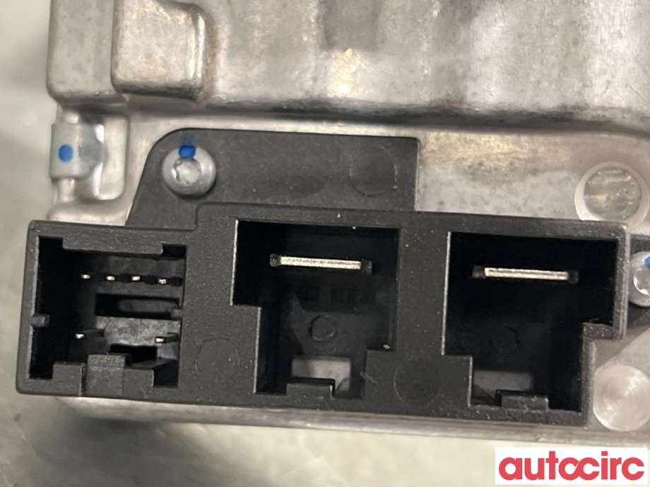 Rattaksel elektrisk servo til Ford Fiesta 2008-2012 (Type VI, Fase 1)  (FORD|2270560||8V513C529JX)