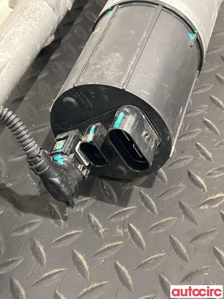 Tannstang elektrisk til Volvo XC40 2018-2024  (VOLVO|36003597|)