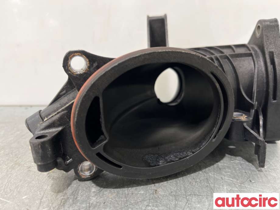 Turbo rør til Mercedes Vito 2014-->> (W447) (W447) (MERCEDES|A6540902000|)