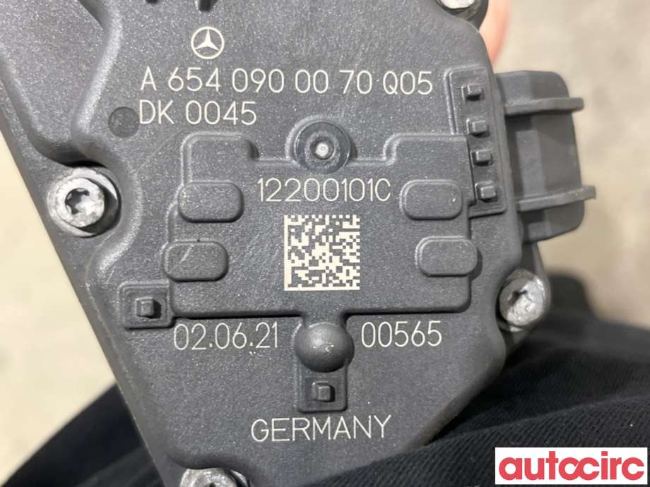 Spjeldhus til Mercedes Vito 2014-->> (W447) (W447) (MERCEDES|A6540900070|)