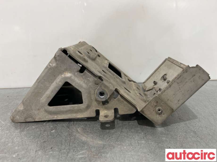 Diverse deler til Ford Transit Courier 2018-2023 (Type I, Fase 2) (FORD|2379627|)