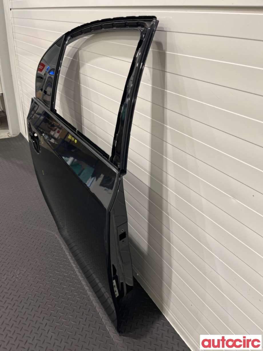 Dør høyre bak til BMW 5-Serie 2003-2010 (E60/E61) (E60/E61) (BMW|41009631832|)