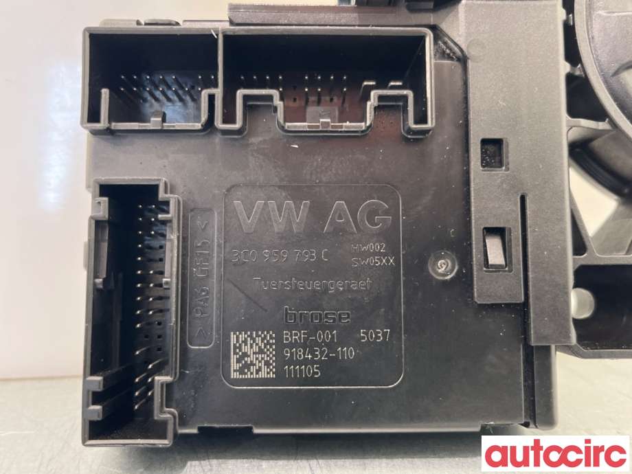 Ruteheis venstre foran til VW Passat 2011-2015 (B7) (B7) (VOLKSWAGEN|3AA959701A|938408-308|3AA959701)