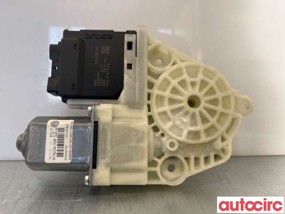 Ruteheis høyre bak til VW Passat 2011-2015 (B7) (B7) (VOLKSWAGEN|3C0959704|974234-308|3AA959704B)
