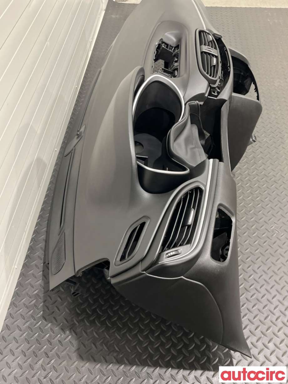 Dashbord til Fiat Tipo 2017-->>  (FIAT|735637656|)