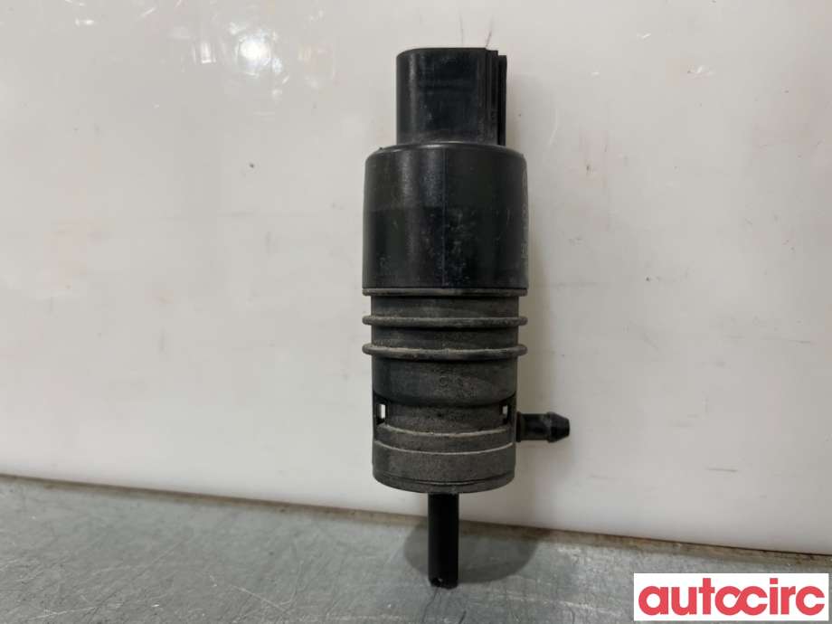 Spylerpumpe foran til BMW 5-Serie 2010-2017 (F10/F11) (F10/F11) (BMW|67126934160|)
