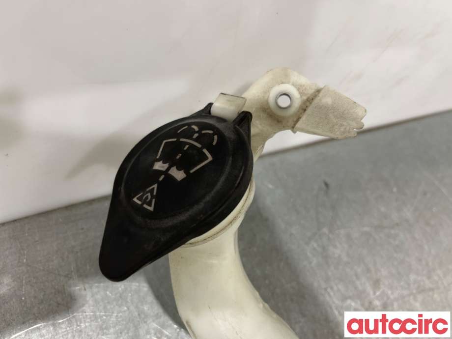 Diverse deler til BMW 5-Serie 2010-2017 (F10/F11) (F10/F11) (BMW|61667203270|)