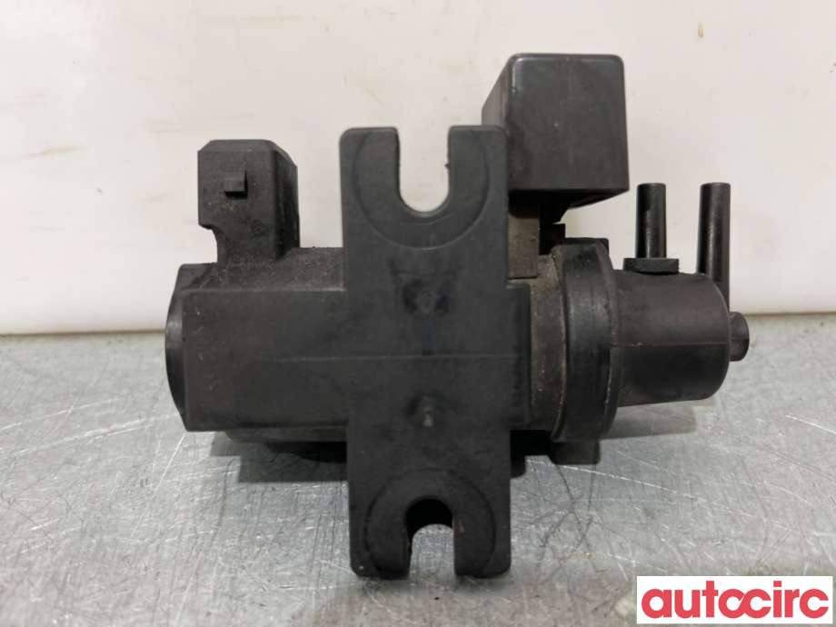 Vakuumventil til BMW X5 2000-2006 (E53) (E53) (BMW|11747796634|70057903)