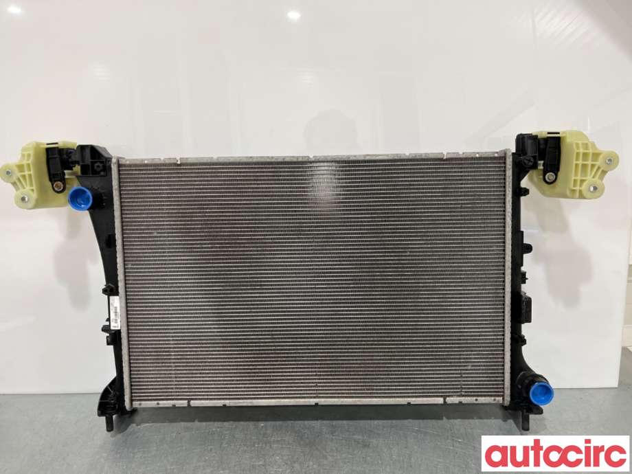 Radiator (automat gir) til Fiat Tipo, 2017-->>  (FIAT|52052630)