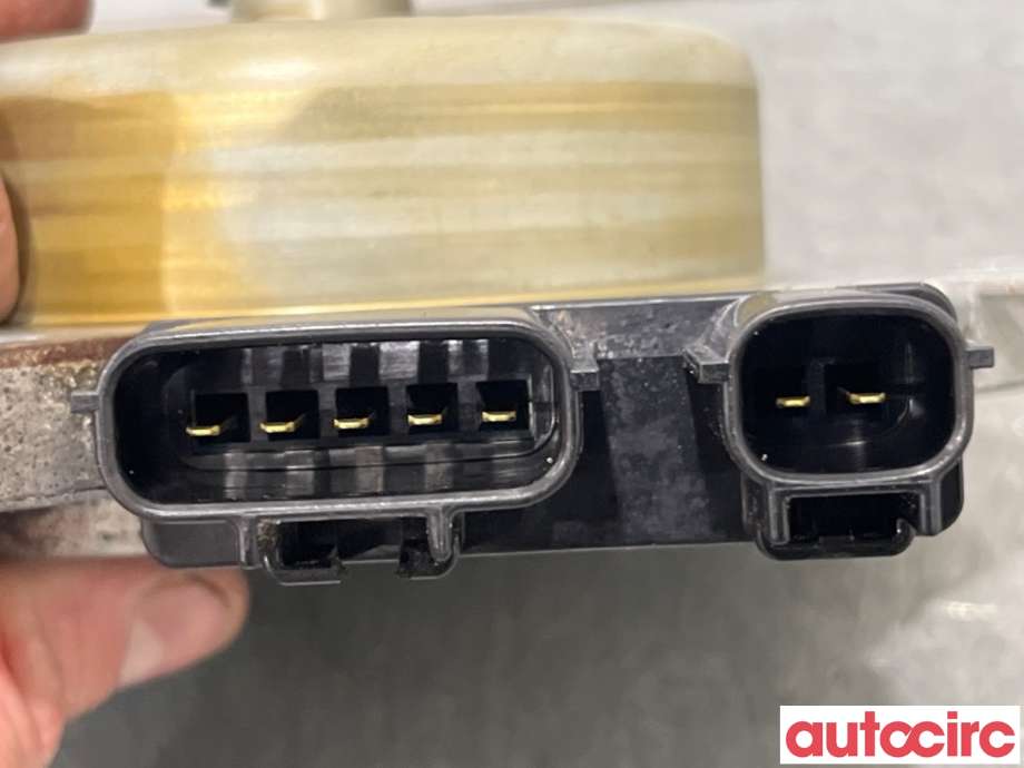 Diverse deler til Mazda 2 2015-2019 (Type III, Fase 1) (MAZDA|PE01-12-4Z0C|235100-0446|PE01124Z0C)