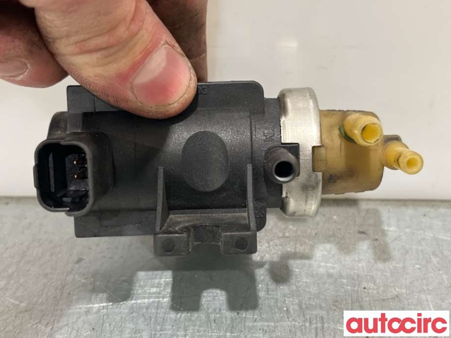 Vakuumventil til Ford Focus 2011-2014 (Type III, Fase 1) (FORD|1741240|70163302|9688124580)