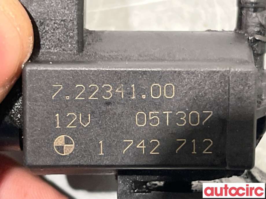 Vakuumventil til BMW 5-Serie 2003-2010 (E60/E61) (E60/E61) (BMW|11747810831|72234100|1742712)