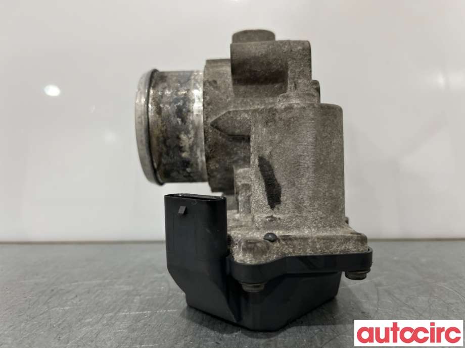 Spjeldhus til Hyundai i40 2012-2017  (HYUNDAI|351002A900|5WY9174D|35100-2A900)